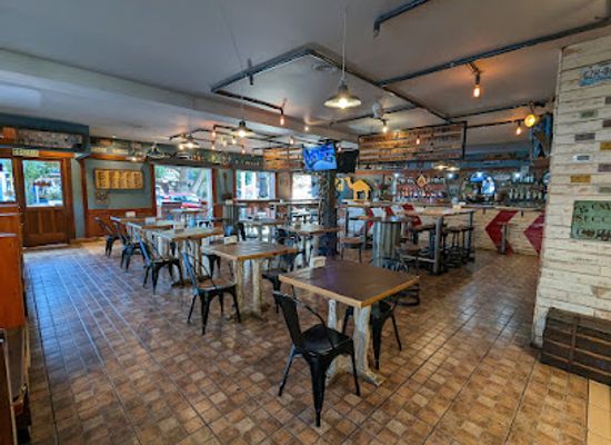 argentina/el-calafate/restaurant/traditional-wanaco-bar