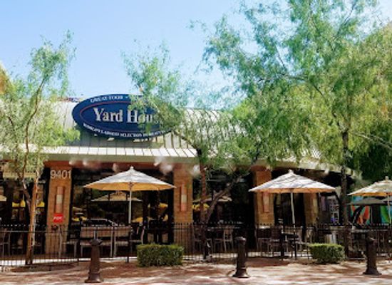 arizona/red-rock-country/restaurant/yard-house