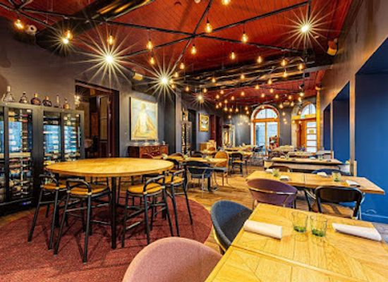 finland/north-ostrobothnia/restaurant/ravintola-hugo