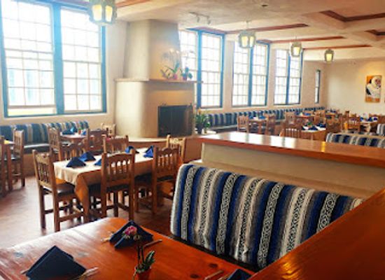 new-mexico/albuquerque/restaurant/la-fonda-del-bosque