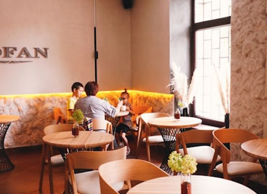 ukraine/kremenchuk/restaurant/kofan-svobody