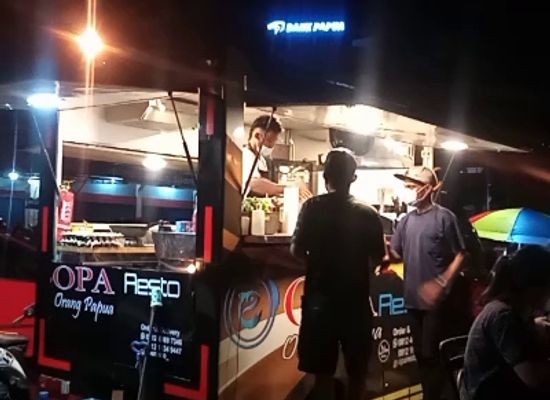 indonesia/southeast-papua/restaurant/opa-orang-papua-resto-car