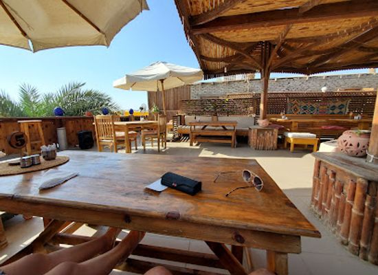 egypt/dahab/restaurant/tim-s-munch