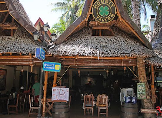 philippines/boracay/restaurant/the-hobbit-tavern