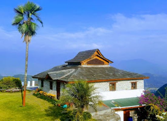 nepal/poon-hill/restaurant/himalayan-villa-home-stay-restautent-organic-food