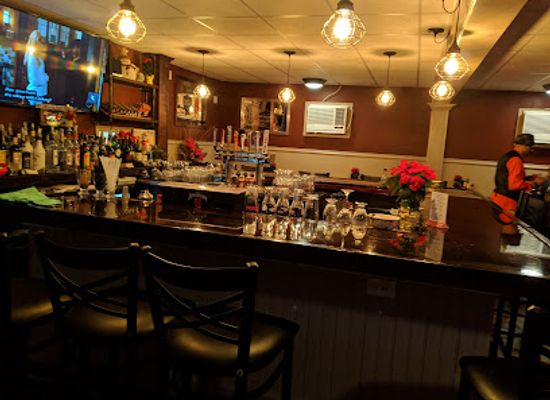 rhode-island/kent-county/restaurant/sherri-s-come-along-inn
