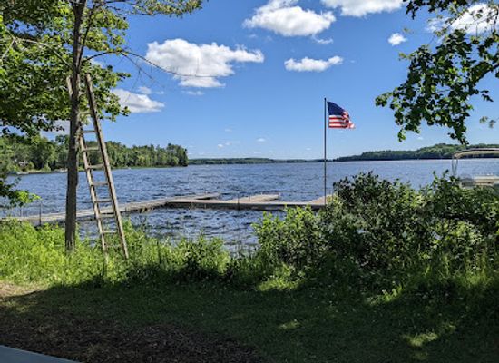 maine/kennebec-county/restaurant/the-landing
