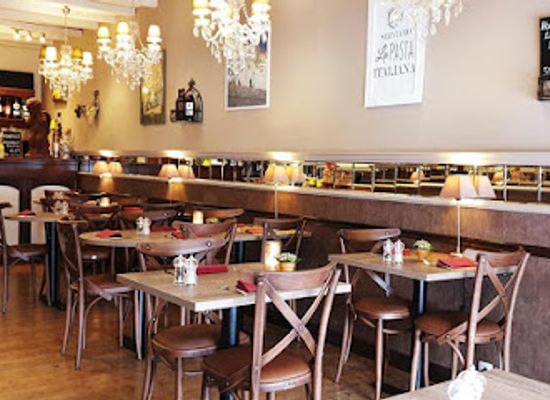 belgium/bruges/minnewater/restaurant/terra-promessa