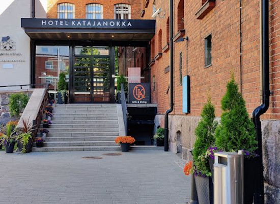 finland/helsinki/katajanokka/restaurant/restaurant-linnankellari