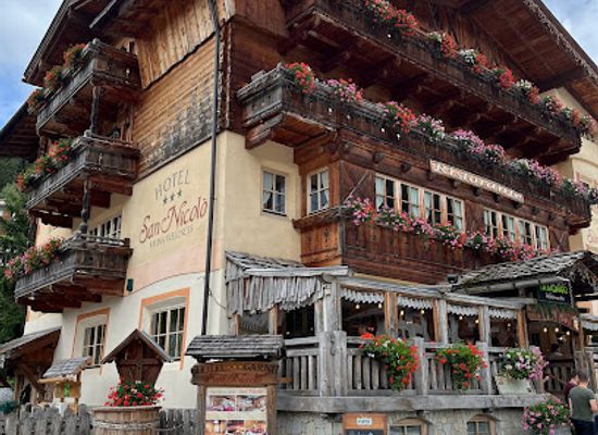italy/val-di-fassa/restaurant/ta-mongo
