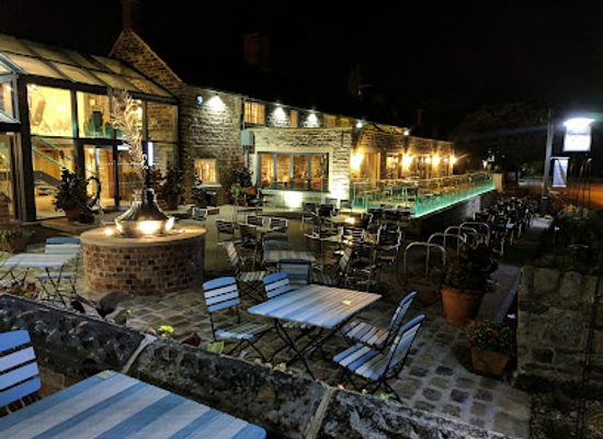 united-kingdom/peak-district/bar/the-peacock-at-barlow