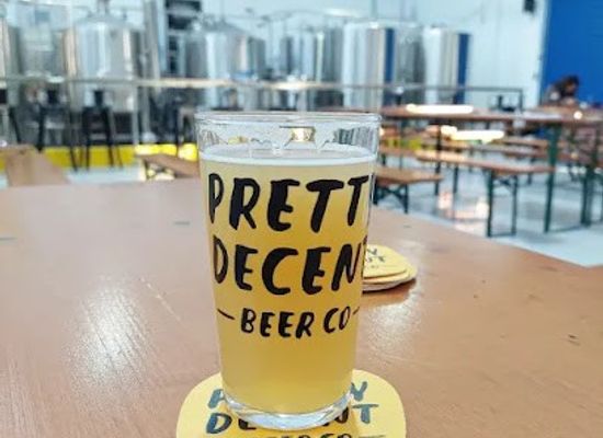 united-kingdom/london/restaurant/pretty-decent-beer-co-blackhorse-road-brewery-and-taproom