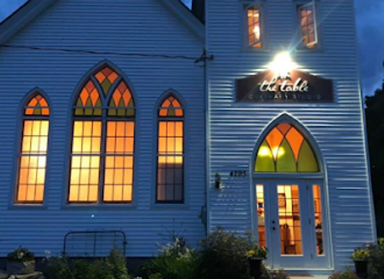 canada/parkland-region/restaurant/the-table-culinary-studio