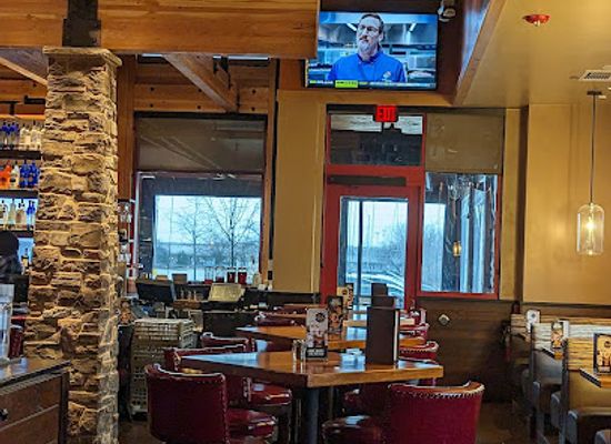 illinois/naperville/restaurant/lazy-dog-restaurant-bar