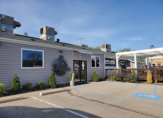 iowa/clear-lake/restaurant/the-legacy-grill