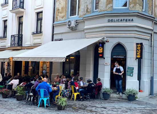 ukraine/galicia/restaurant/delicateka