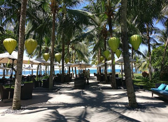 vietnam/south-central-coast/restaurant/la-sen