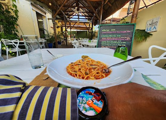 mauritius/grand-baie/restaurant/roots