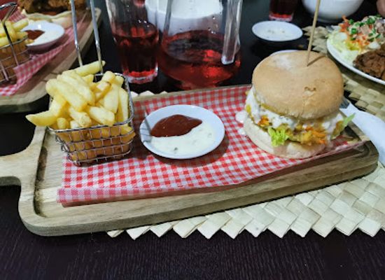 samoa/manase/restaurant/rosy-s-burgers