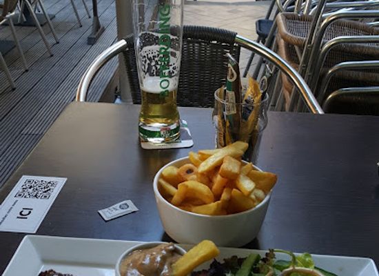 luxembourg/luxembourg-city/grund/restaurant/oscar-s-bar