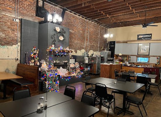 kansas/cherokee-lowlands/restaurant/magnolia-place