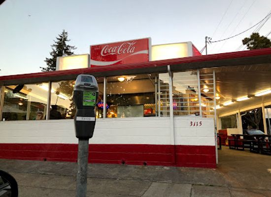 california/berkeley/telegraph-avenue/restaurant/the-smokehouse