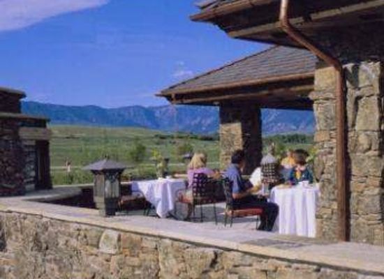 wyoming/bighorn-national-forest/restaurant/powder-horn-grill
