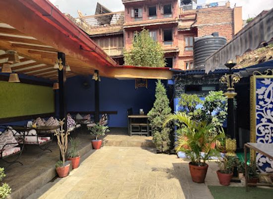 nepal/bhaktapur/restaurant/the-golden-eyes-restaurant-cafe