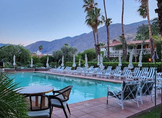 california/palm-springs/racquet-club-estates/restaurant/colony-club-restaurant
