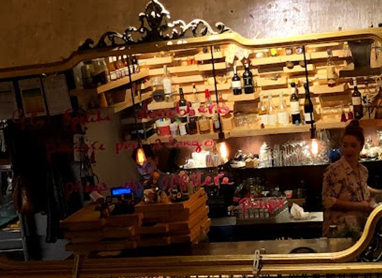 italy/catania/restaurant/buatta