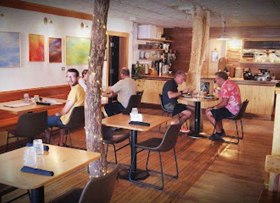 illinois/driftless-area/restaurant/the-driftless-cafe