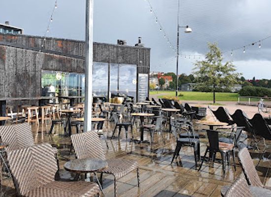 finland/helsinki/eira/restaurant/restaurant-birgitta-hernesaari