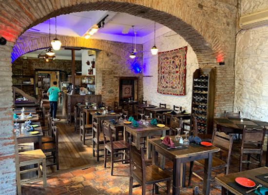 uruguay/colonia-del-sacramento/restaurant/pulperia-de-los-faroles