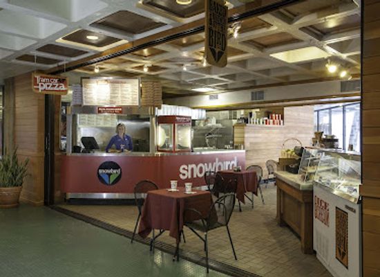 utah/snowbird/restaurant/tram-car-pizza