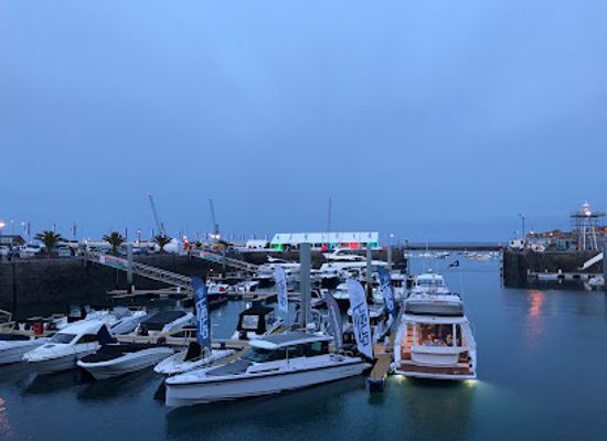 guernsey/st-sampson/restaurant/harbour-view