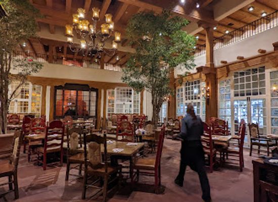 new-mexico/santa-fe-national-forest/restaurant/la-plazuela-at-la-fonda