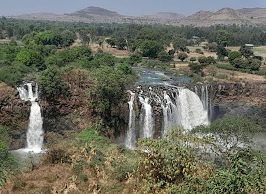 ethiopia/bahir-dar/restaurant/blue-nile