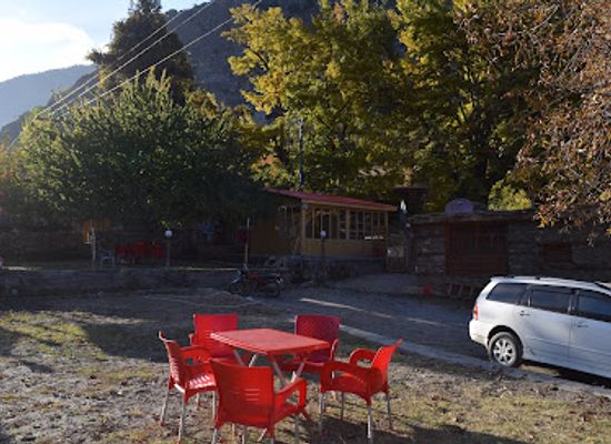 pakistan/chitral/restaurant/panjab-hotel-restaurant