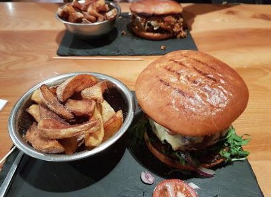 united-kingdom/stirling/restaurant/bath-street-palomino