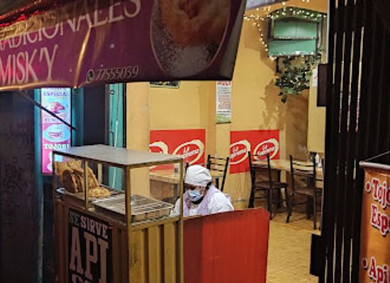 bolivia/yungas/restaurant/apis-tradicionales-misk-y