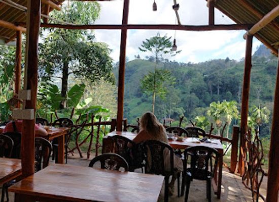 sri-lanka/uva-province/restaurant/bees-honey-cookery-restaurant