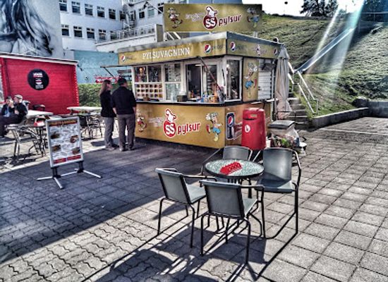 iceland/northeastern-region/restaurant/pylsuvagninn-a-akureyri