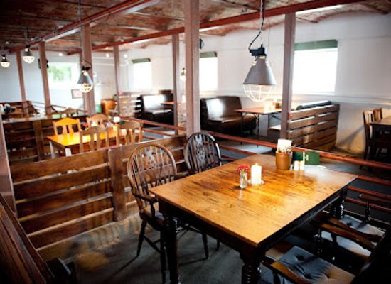 denmark/mollehoj/restaurant/restaurant-mollegarden-pa-alro