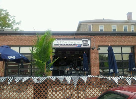 massachusetts/worcester/restaurant/vintage-grille-gourmet-pizza