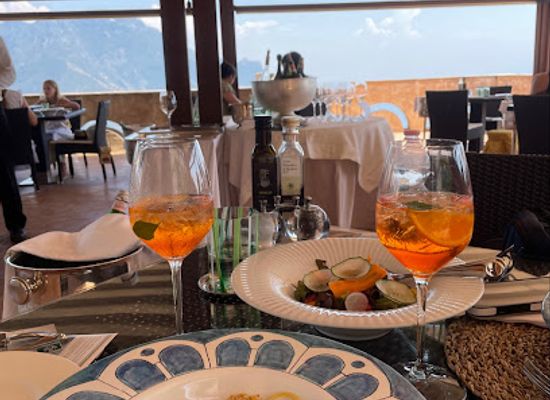 italy/ravello/restaurant/mediterraneo