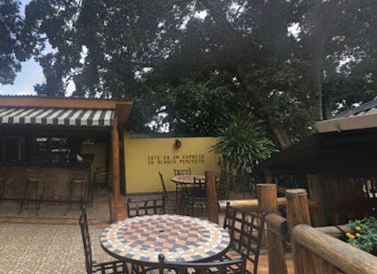 burundi/ruyigi/restaurant/maquis