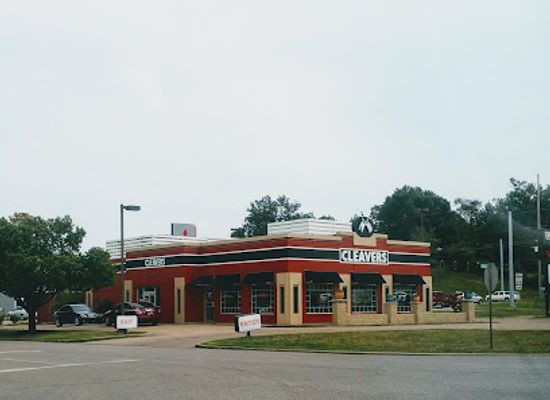 indiana/evansville/restaurant/cleavers-chicago-style-flavor