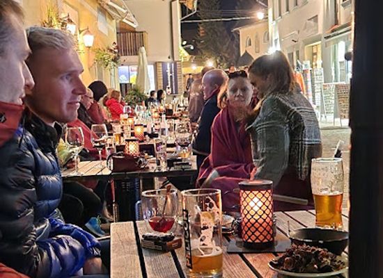 slovenia/kranjska-gora/restaurant/alebon-halal-burger-shop