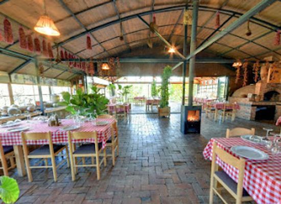 albania/razma-region/restaurant/uka-farm-traditional-albanian-restaurant-agrotourism