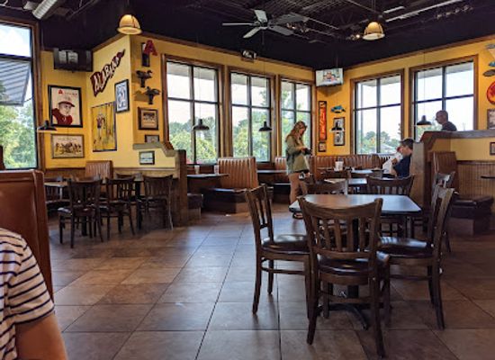 alabama/lake-eufaula/restaurant/zaxbys-chicken-fingers-buffalo-wings